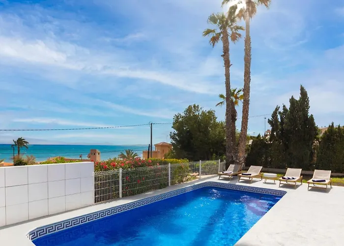 Chalet With Sea View In Alicante
