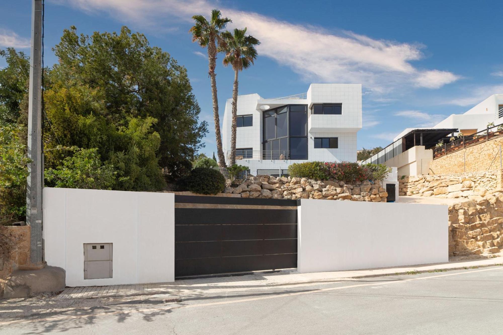 With Sea View In Alicante Villa El Campello